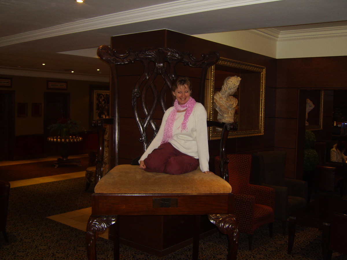 Lynn Swain @ leyland Hotel